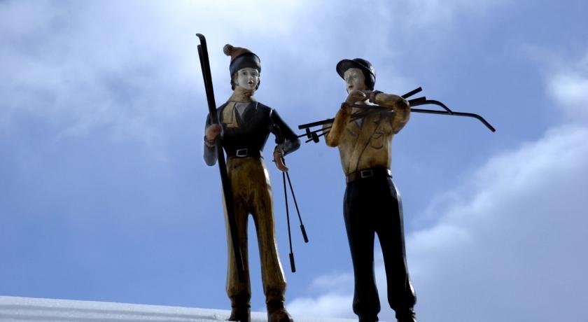 Petit Hotel - Photo 18