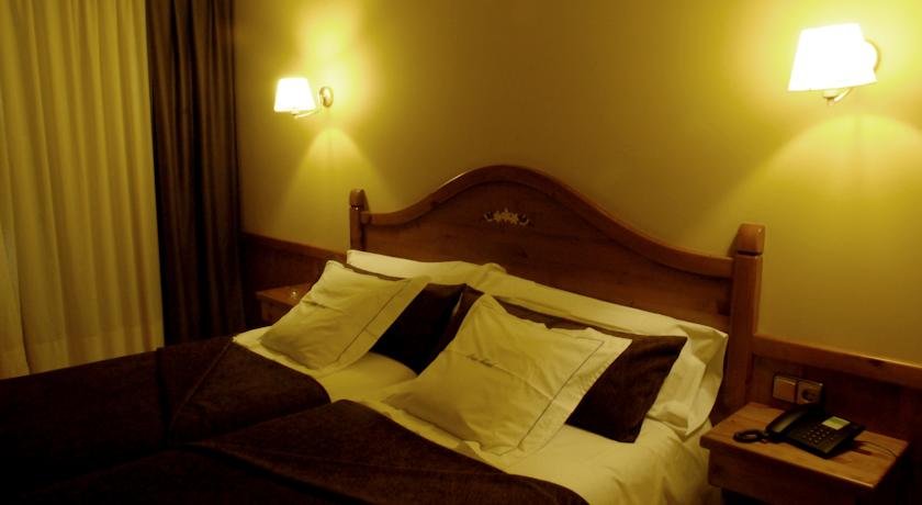 Petit Hotel - Photo 25