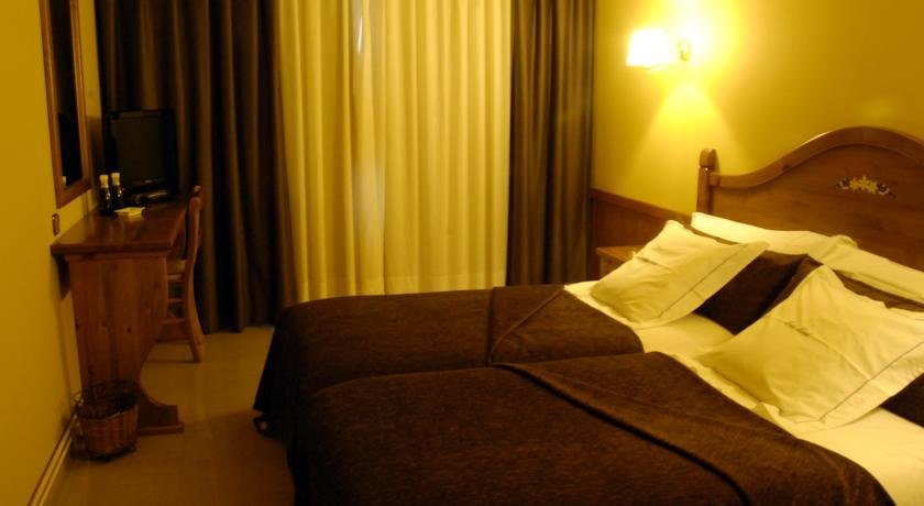 Petit Hotel - Photo 26