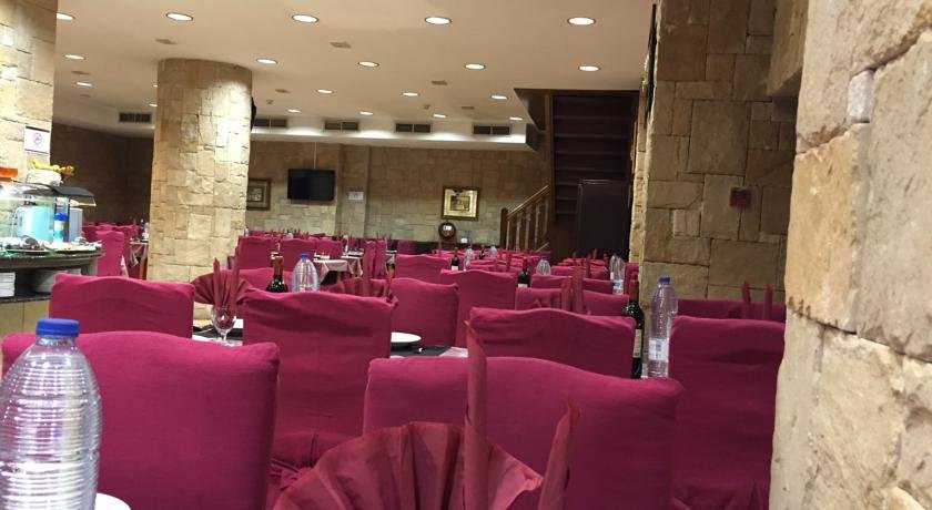 Hotel Camel·lot - Photo 12