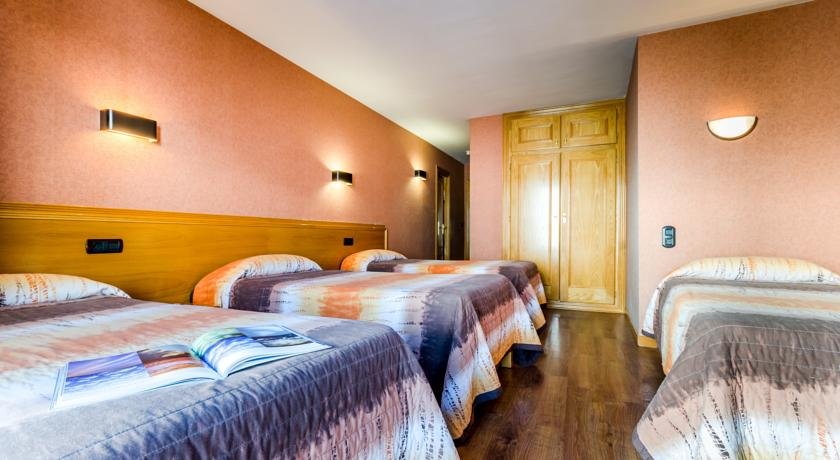 Hotel Cal Ruiz - Photo 13