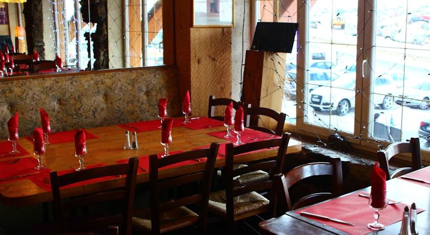 Hotel Panda - Photo 18